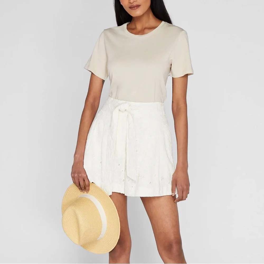 Club Monaco Eyelet ‘Blanc de Blanc’ Shorts
